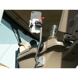 Edelstahl Smartphone Halter Kugelflex® zur Montage am Fahrersitz John Deere